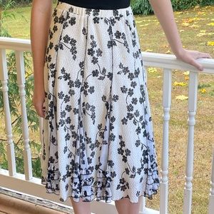 Coldwater Creek White & Black Floral Skirt